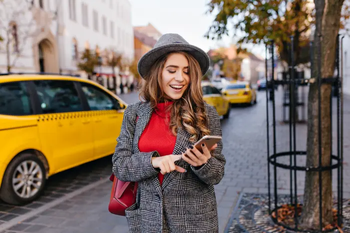 Traveller booking an Excel Taxi Yeovil transfer to Gatwick Airport